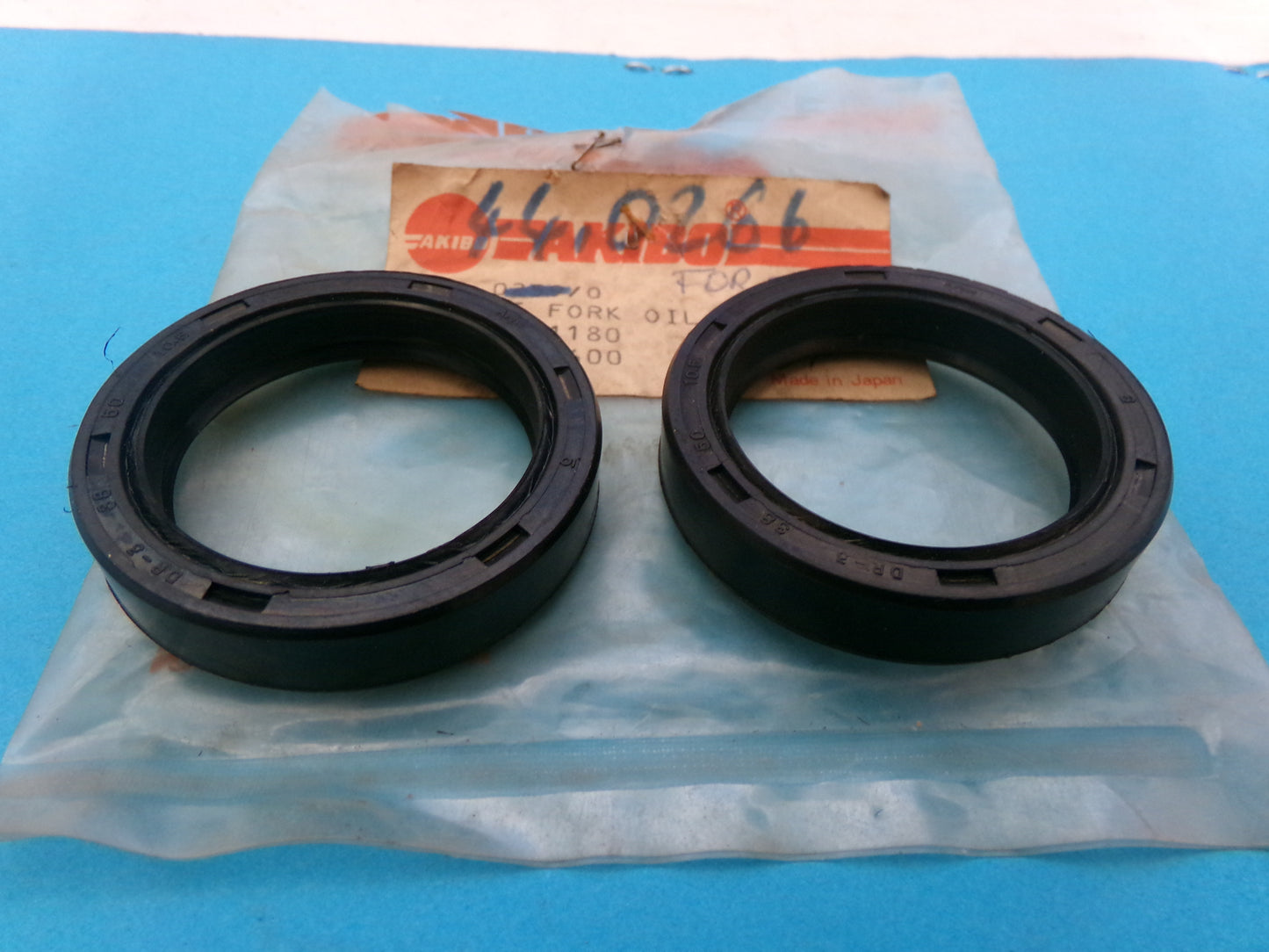 per moto kawasaki kl600 1984 1994 set paraoli forcella fork seal made in japan akibo 920491180