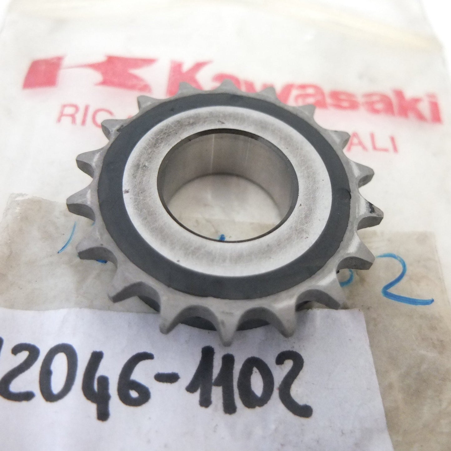 per kawasaki kl650 klr650 pignone catena distribuzione 18t 12046-1102