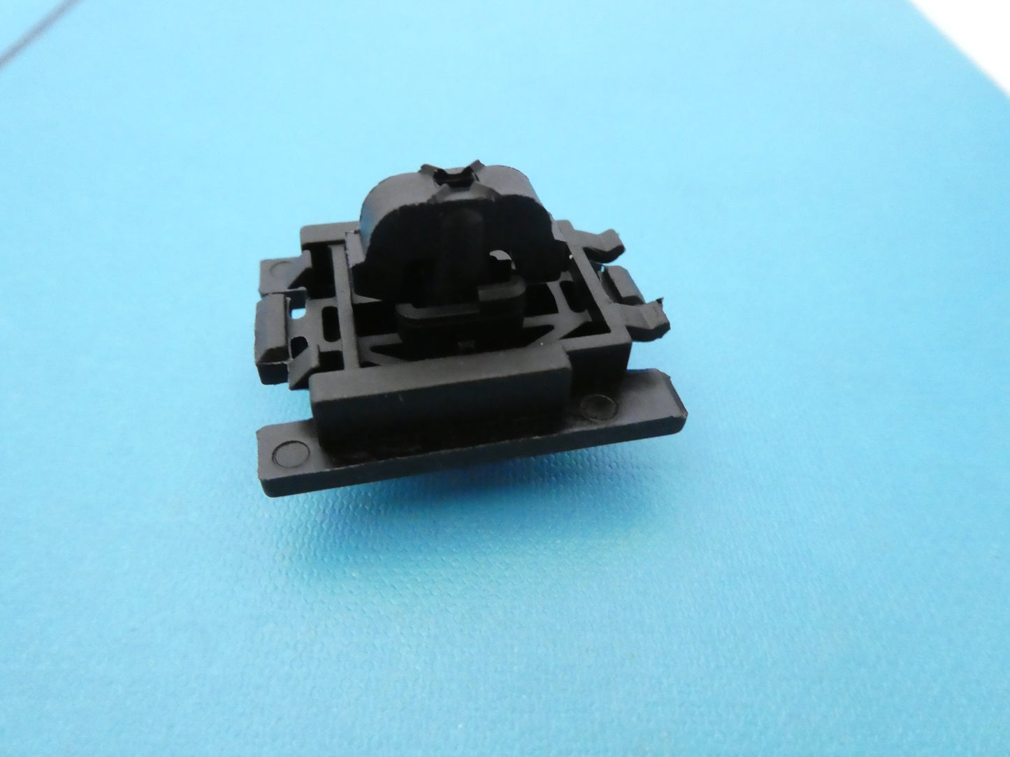 per peugeot 307 308 citroen c4 clip vite parafango mudguard scew holder 7840l6