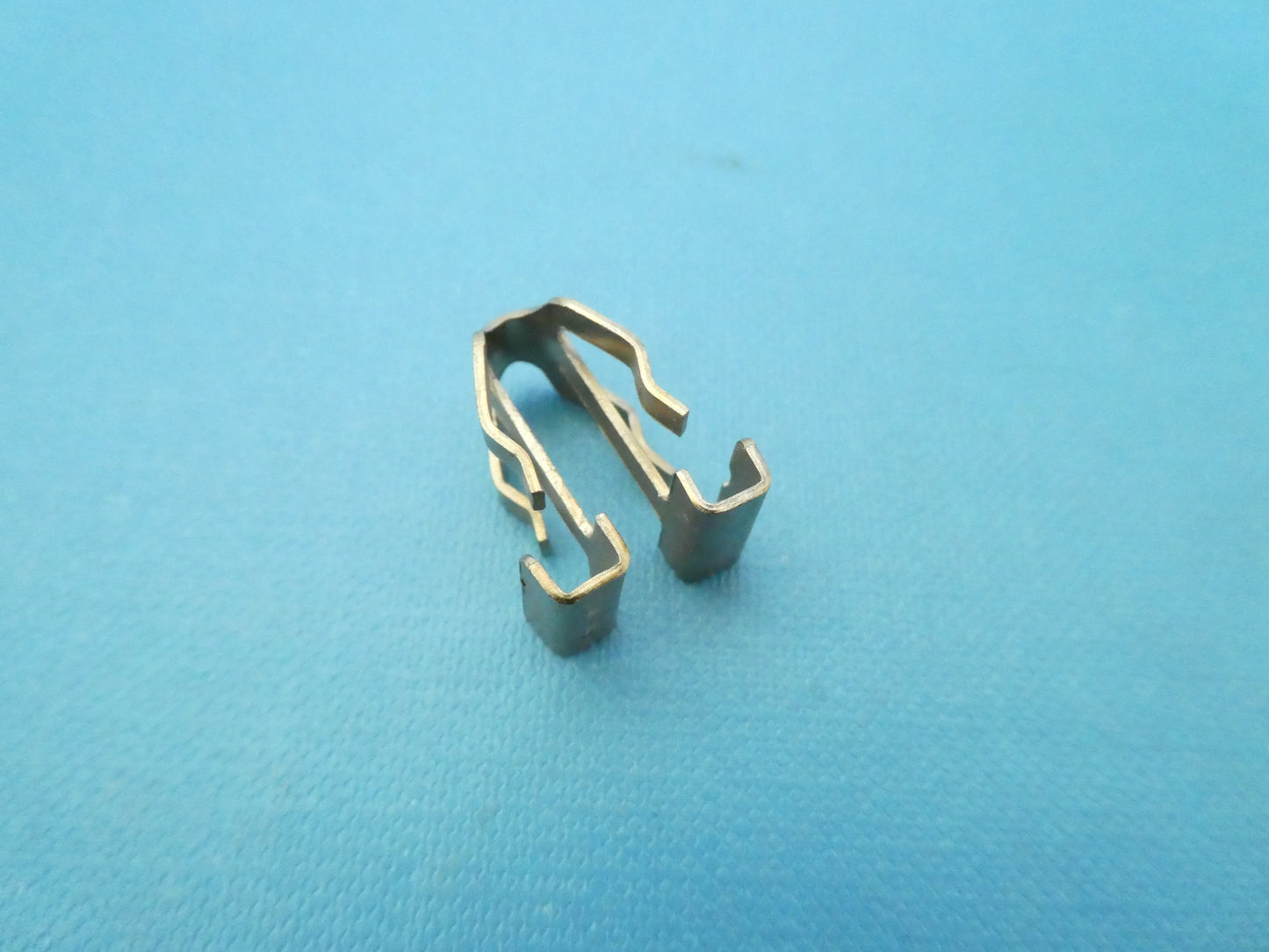 per peugeot 308 408 206 207 307 clip fissaggio cruscotto radio 8335gg