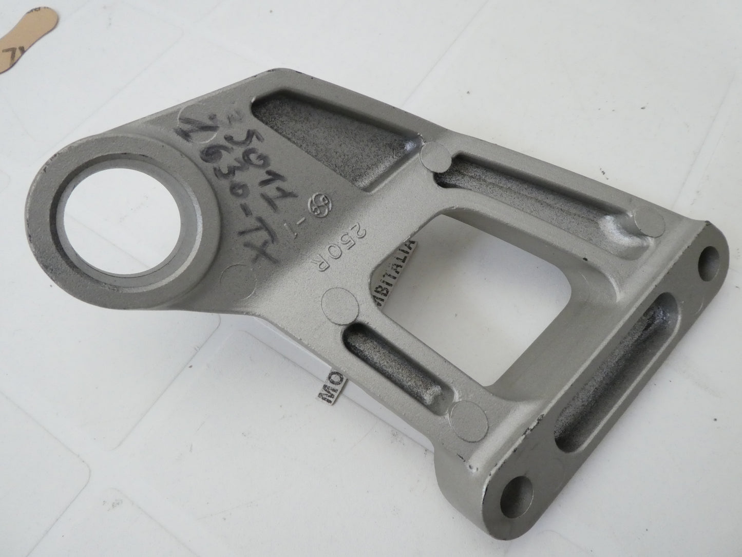 Per Kawasaki ZZR 600 ZX-6 NINJA 1993 1999 staffa pedana stay holder footpeg moto 35011-1630-TX