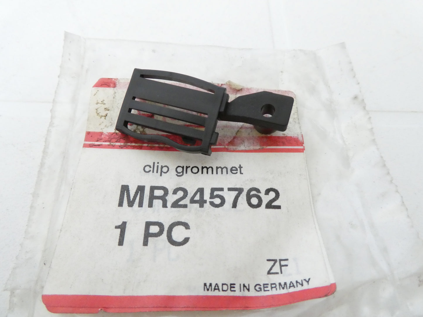 per auto mitsubishi mr245762 clip grommet gommino clip fixing