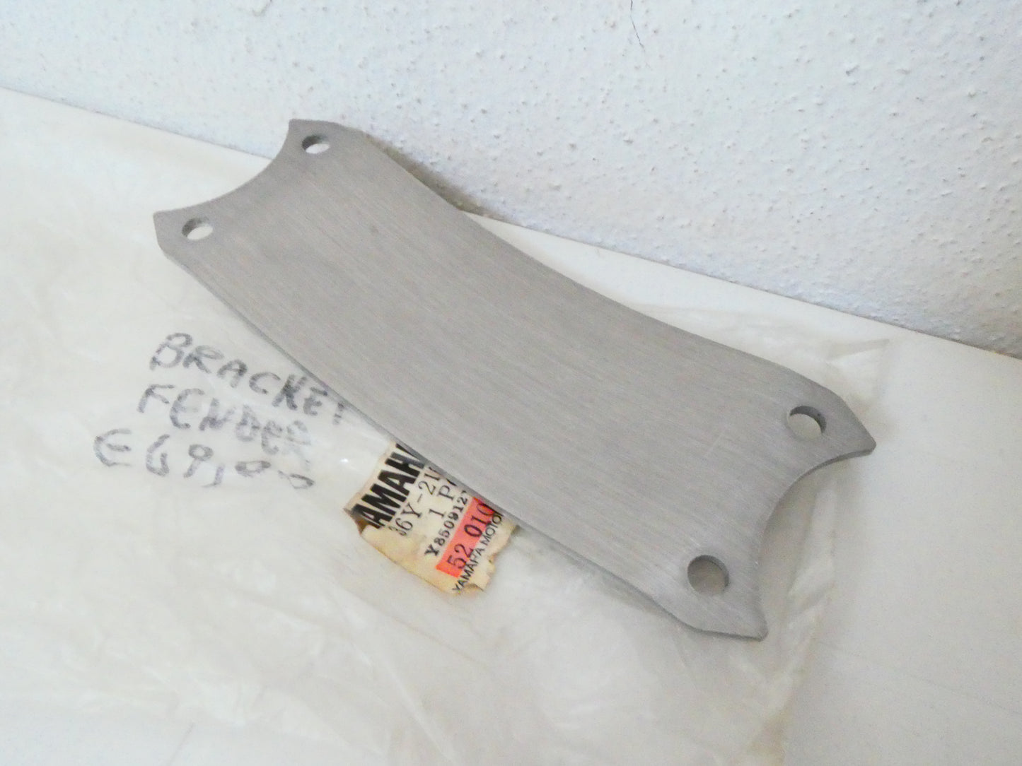Per YAMAHA fj 1100 fj1200 staffa parafango anteriore piastra bracket front mudguard moto motorcycles 36y