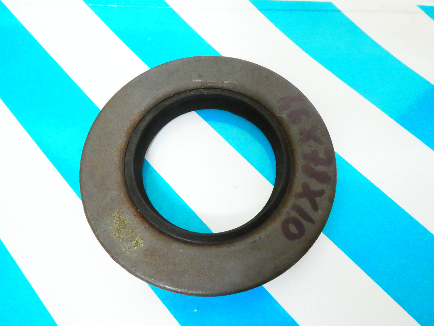 46 78 10 Paraolio ferro doppiolabbro oil seal joint d'huile Öldichtung 40/00220 auto