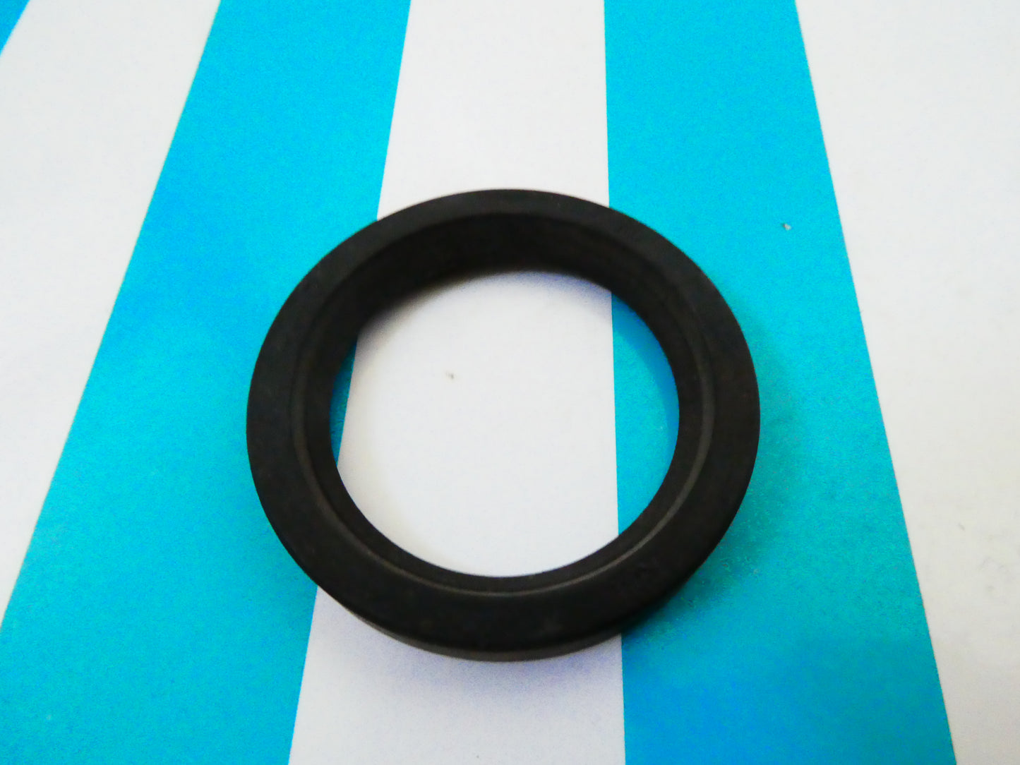 42 32 7 Öldichtung Paraolio monolabro oil seal anello tenuta joint d'huile auto moto