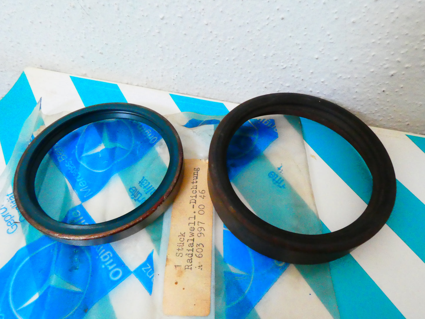 Per mercedes 206 paraolio mozzo anteriore oil seal Öldichtung hub van furgone 6039970046 68 80 8/10-01
