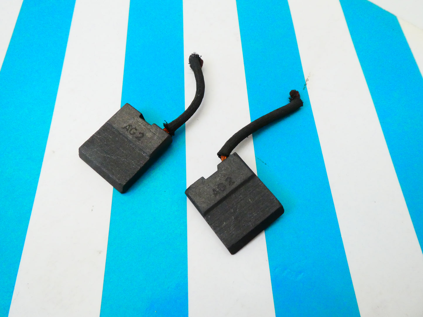 Per fiat 850 pulmino berlina auto spazzole per dinamo marelli dn62l dn 65 generator brushes