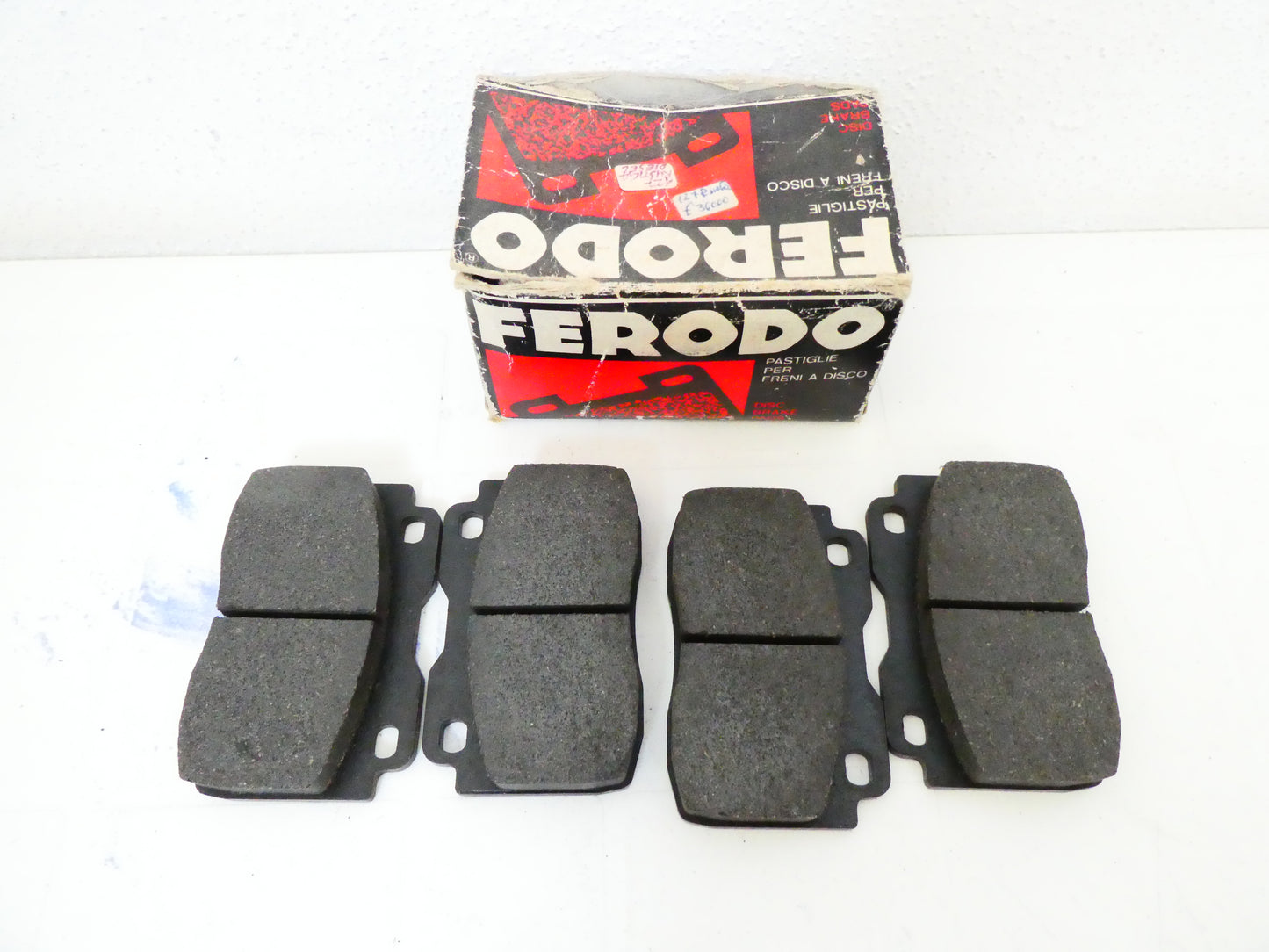 per fiat 127 147 rustica diesel auto kit pastiglie freno anteriori brake pads front car
