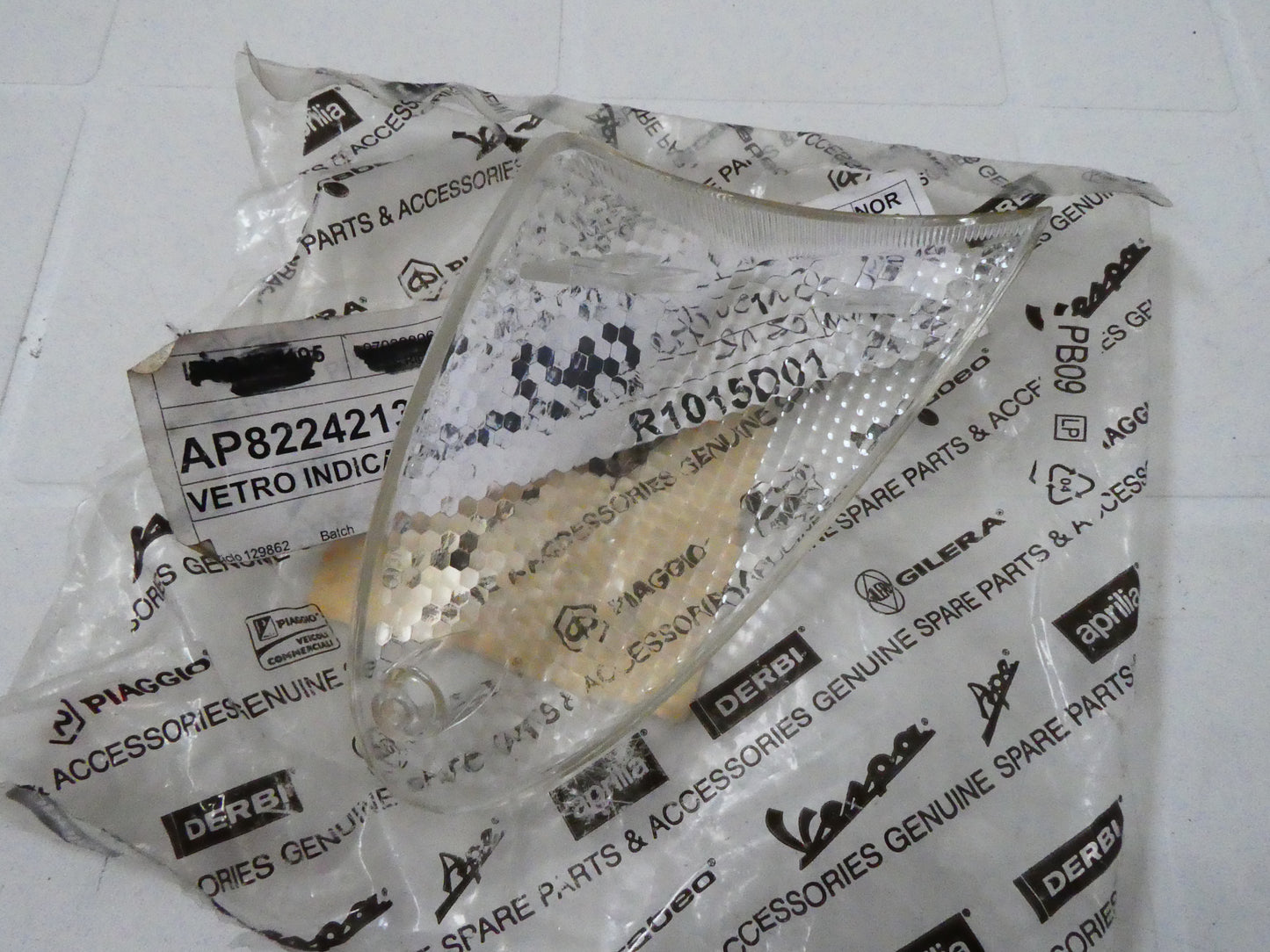 Per Aprilia scooter freccia anteriore destra Leonardo 125 150 300 lens turnsignal sr 50 8224213