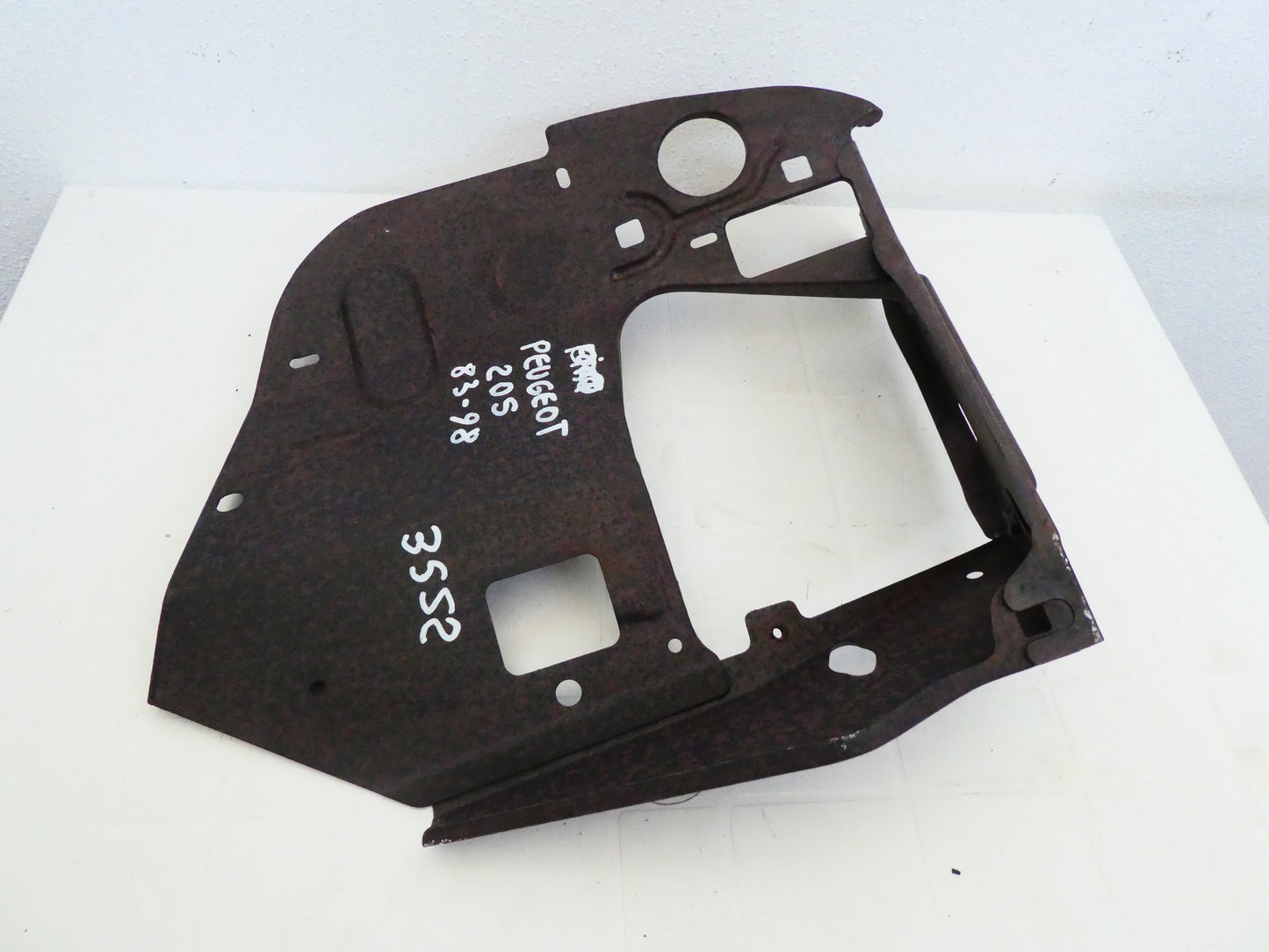 per 205 gti cabrio peugeot auto maschera carrozzeria anteriore ossatura faro lamiera anteriore dx
