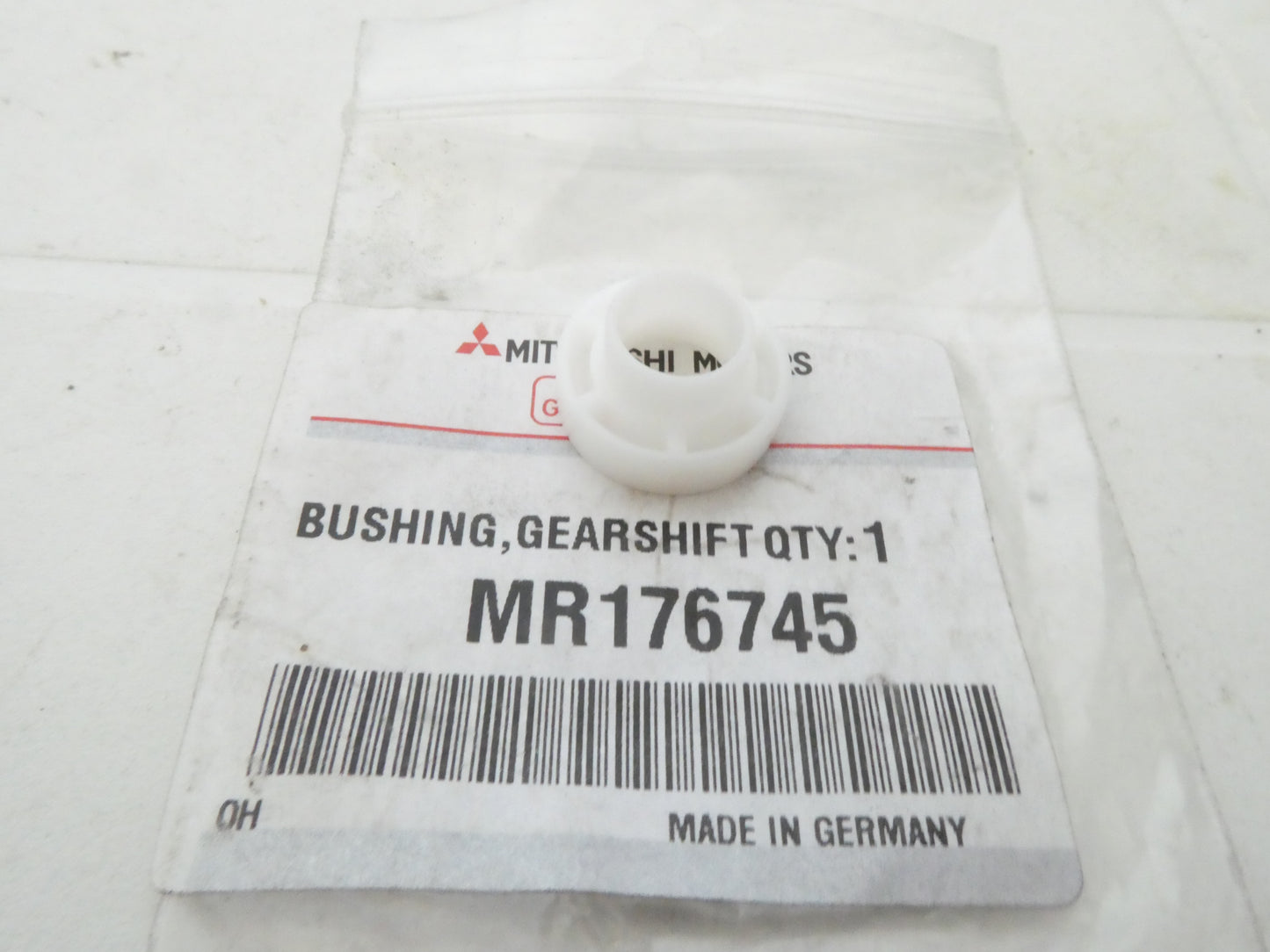 per auto mitsubishi carisma spacestar busssola leva cambio bushing gearshift mr176745