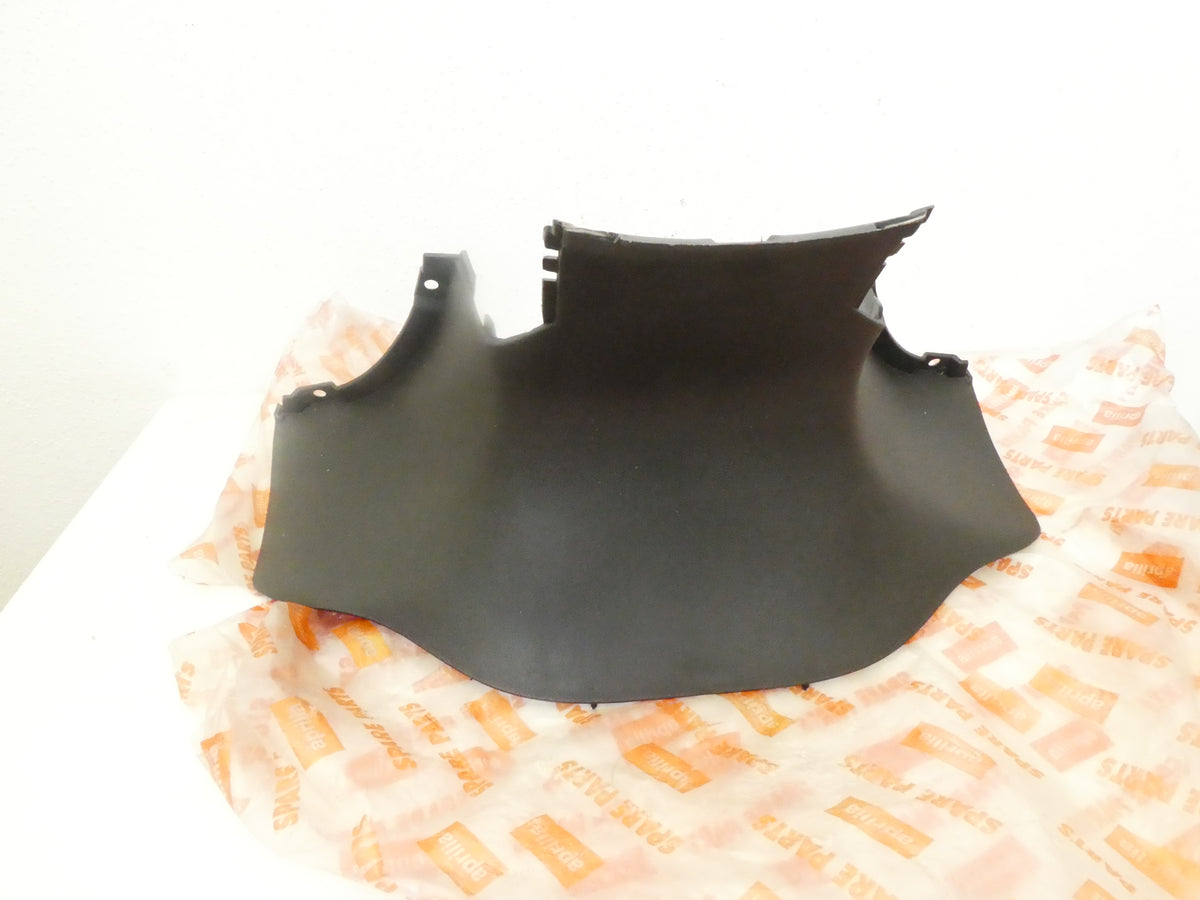 per Aprilia scarabeo 150 200 Rotax scooter carena tunnel carenatura 8168877