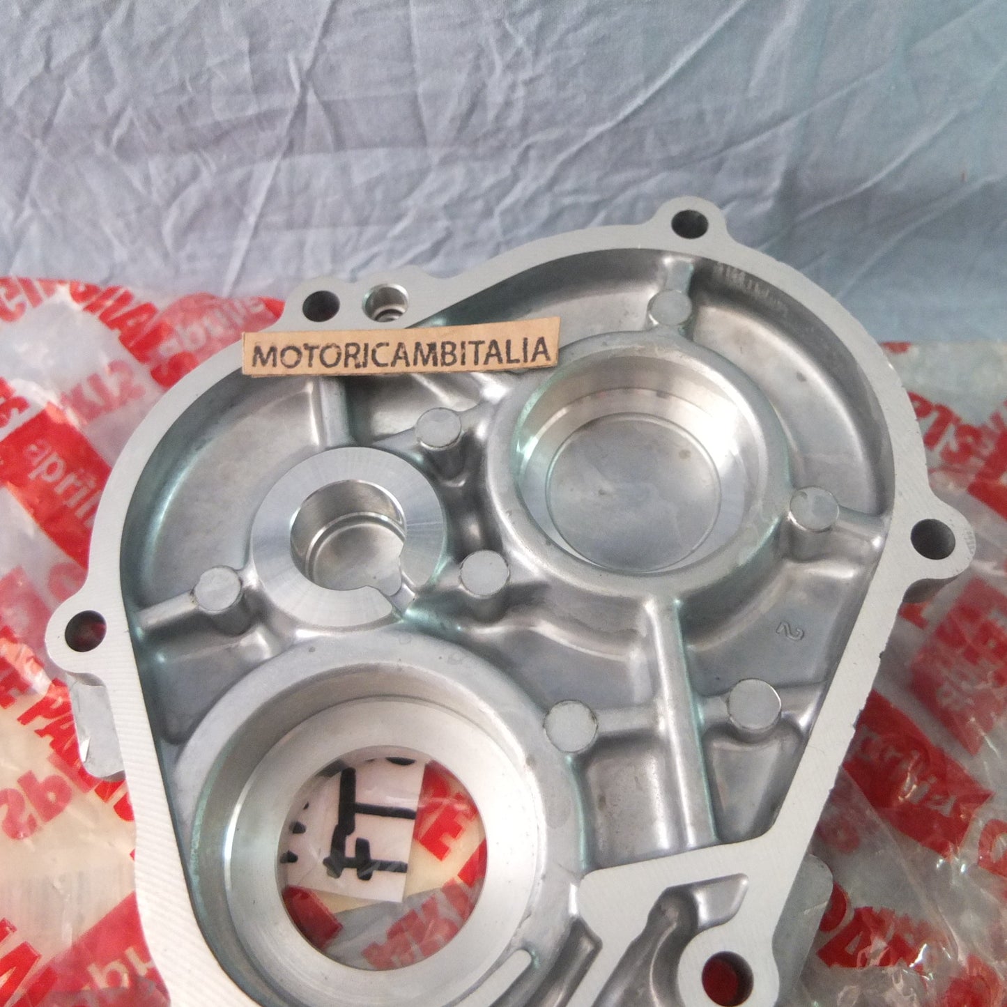 scooter aprilia leonardo 125 150 96 98 coperchio motore rotax carter scatola ingranaggi trasmissione 211490