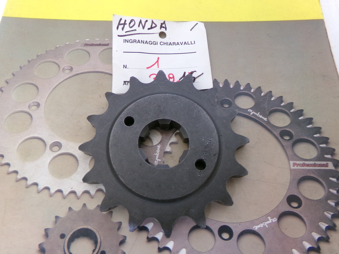 per moto honda cb 650 c c 1983 pignone catena sprocket chain z 16 passo 530