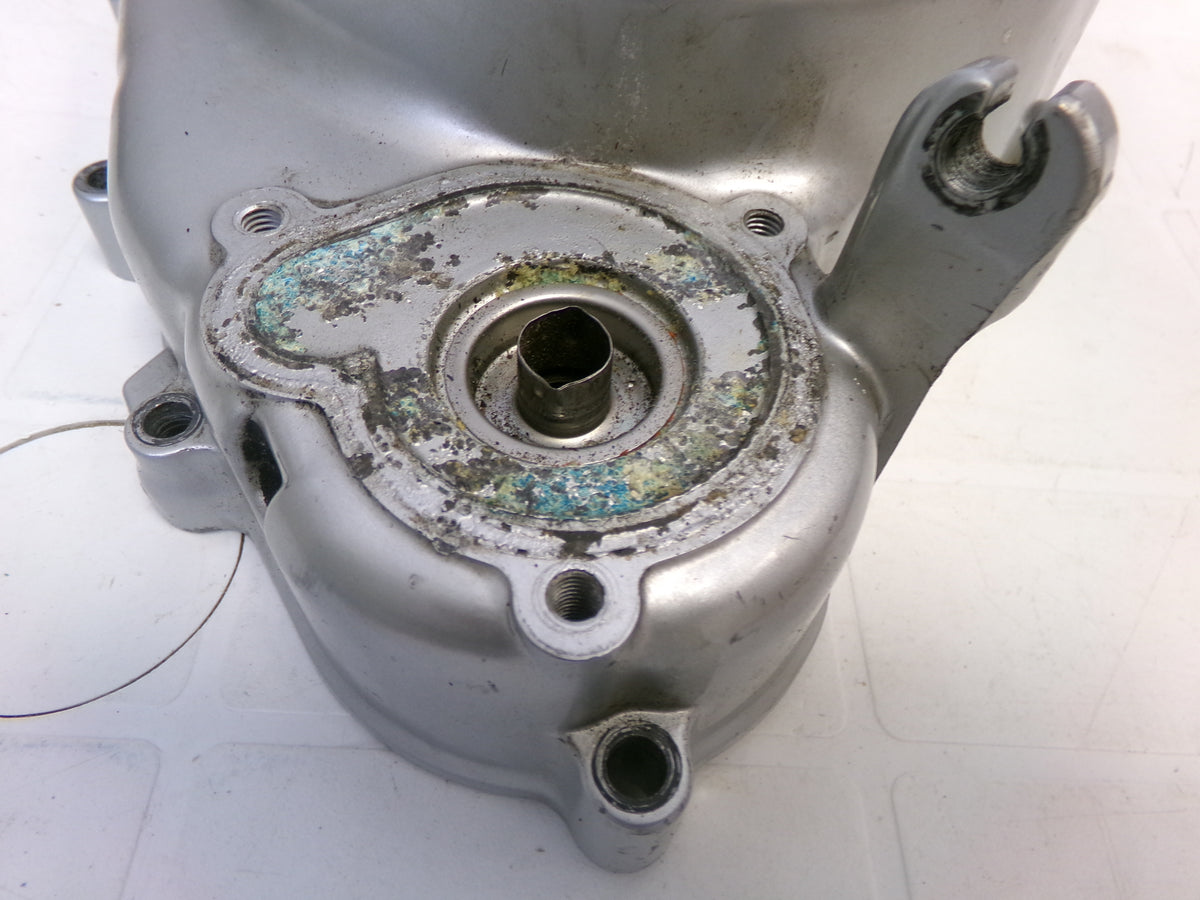 per suzuki rgv gamma 250 carter frizione pompa acqua water pump clutch case cover  11341-12C-0100