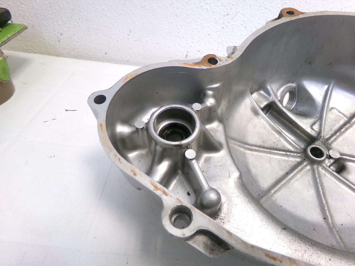 per suzuki rgv gamma 250 carter frizione pompa acqua water pump clutch case cover  11341-12C-0100