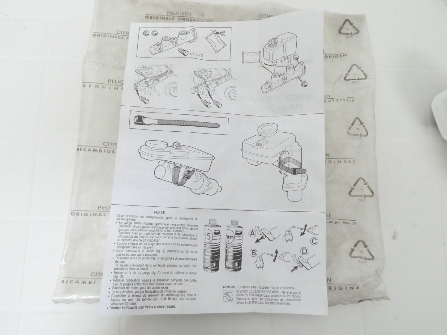 per citroen berlingo 1 serie serbatoio oilo freni tank oil brake  reservoir oil frein 463594