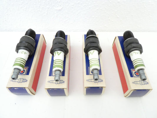 Per Alfa Romeo 33 i.e 65kw 1300 l kit auto set 4 candele candela Delco spark plug car