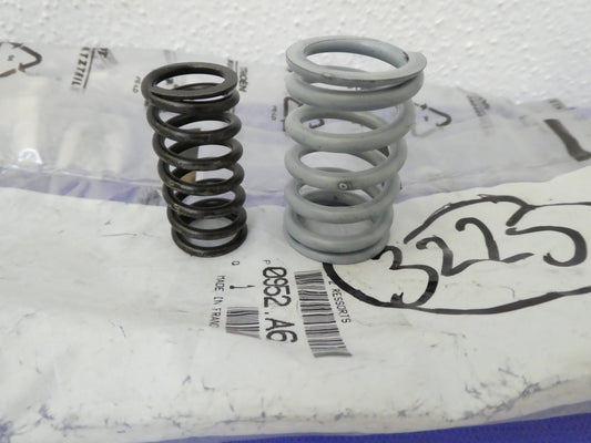 per Peugeot  0952C4 auto molla valvole testata valvola spring valve set head