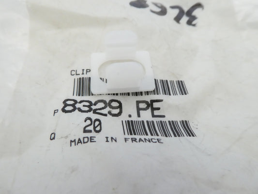 per peugeot citroen clip fissaggio tettuccio pavillon pin car roof 8329pe