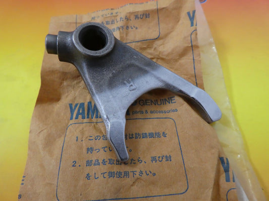 per Yamaha XTZ 660 1991 1996 forchetta forcella cambio 3 fork shift moto 4PT1851300
