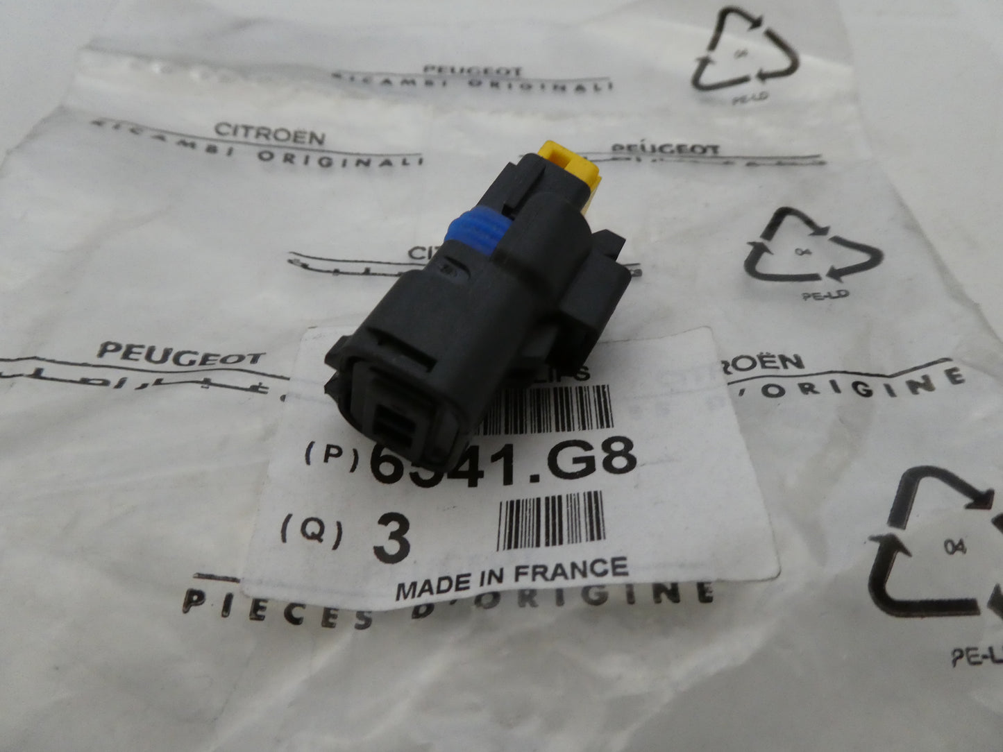 camion auto furgone  camper per peugeot citroen 6541G8 connettore elettrico porte clips eletric stecker connector pin