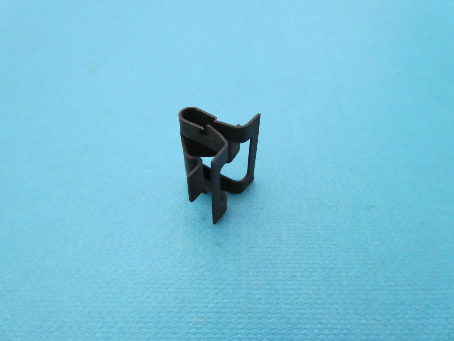 per peugeot citroen 6986as clip fissaggio klammer  clamp fixation fixing