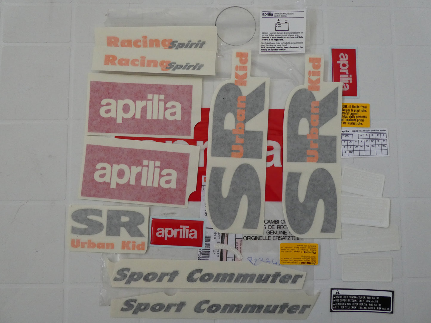 Per Aprilia SR 50 scooter Urban kid kit adesivi adesivo carena sticker fairing decals 8237415