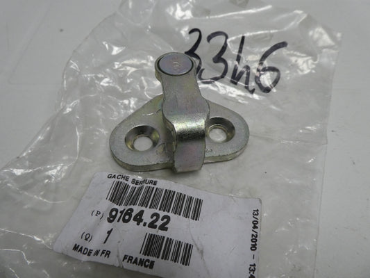 per peugeot 106 xs rallye 1991 1996 door lock catch gauge serrure gancio serratura 916422