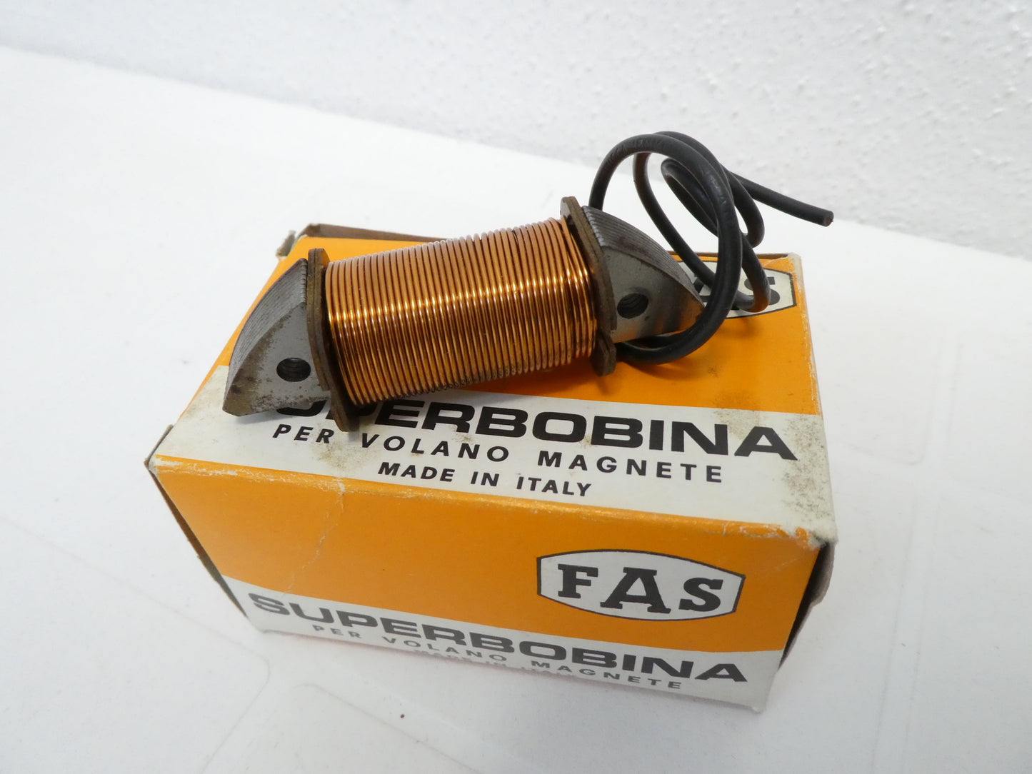 Bobina Alimentazione Luce fari coil light flywheel moped Volano per Ducati demm Mondial