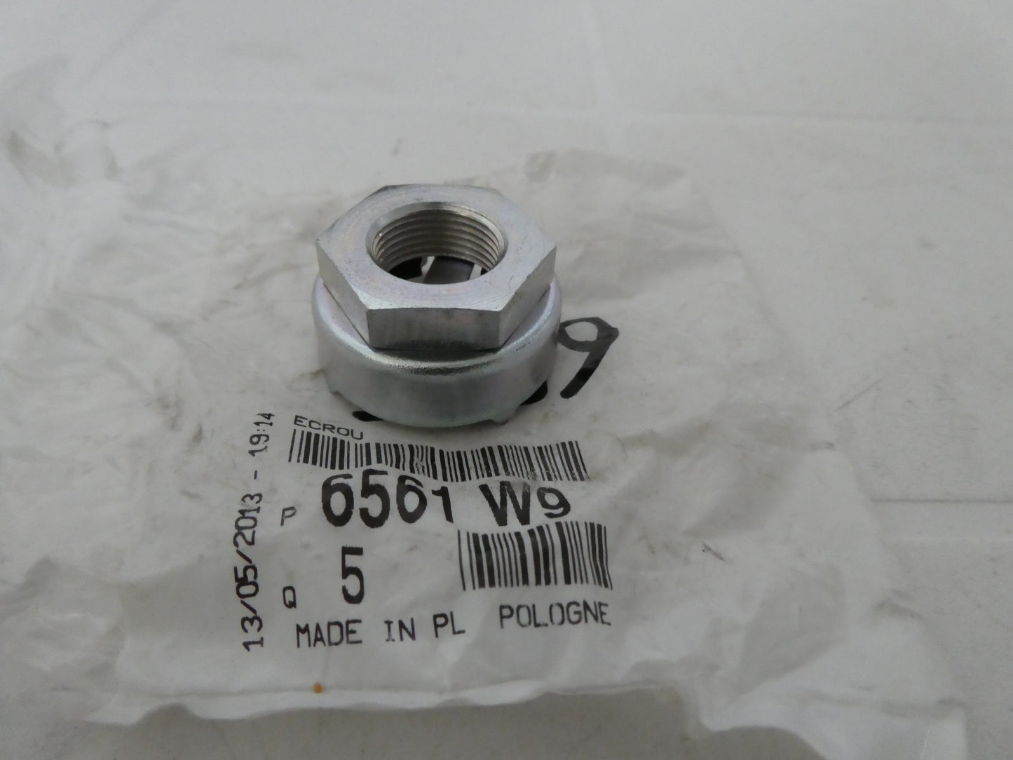 per auto peugeot citroen dado bloccaggio antenna nut ecrou fixing fixation 6561w9