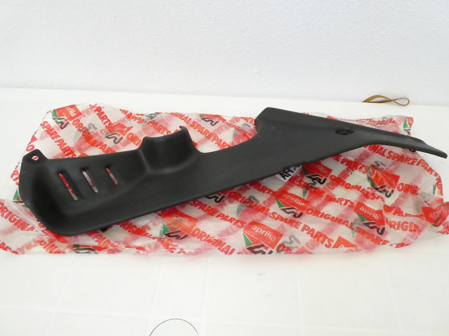 PER APRILIA 8230595 moto copertura cruscotto sinistra  fairing carena strumenti af1 50 Futura