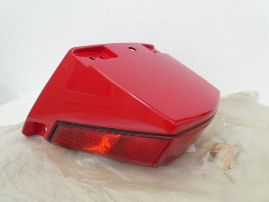 per yamaha xz 550 moto codone carena rossa sella stop rear fairing red stop seat 28V8470060T5