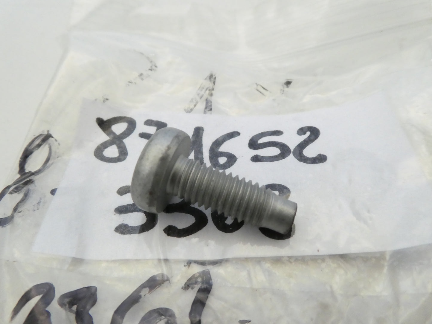 per auto peugeot citroen boxer jumper vite screw bolt m 8 x 22 1,25 871652