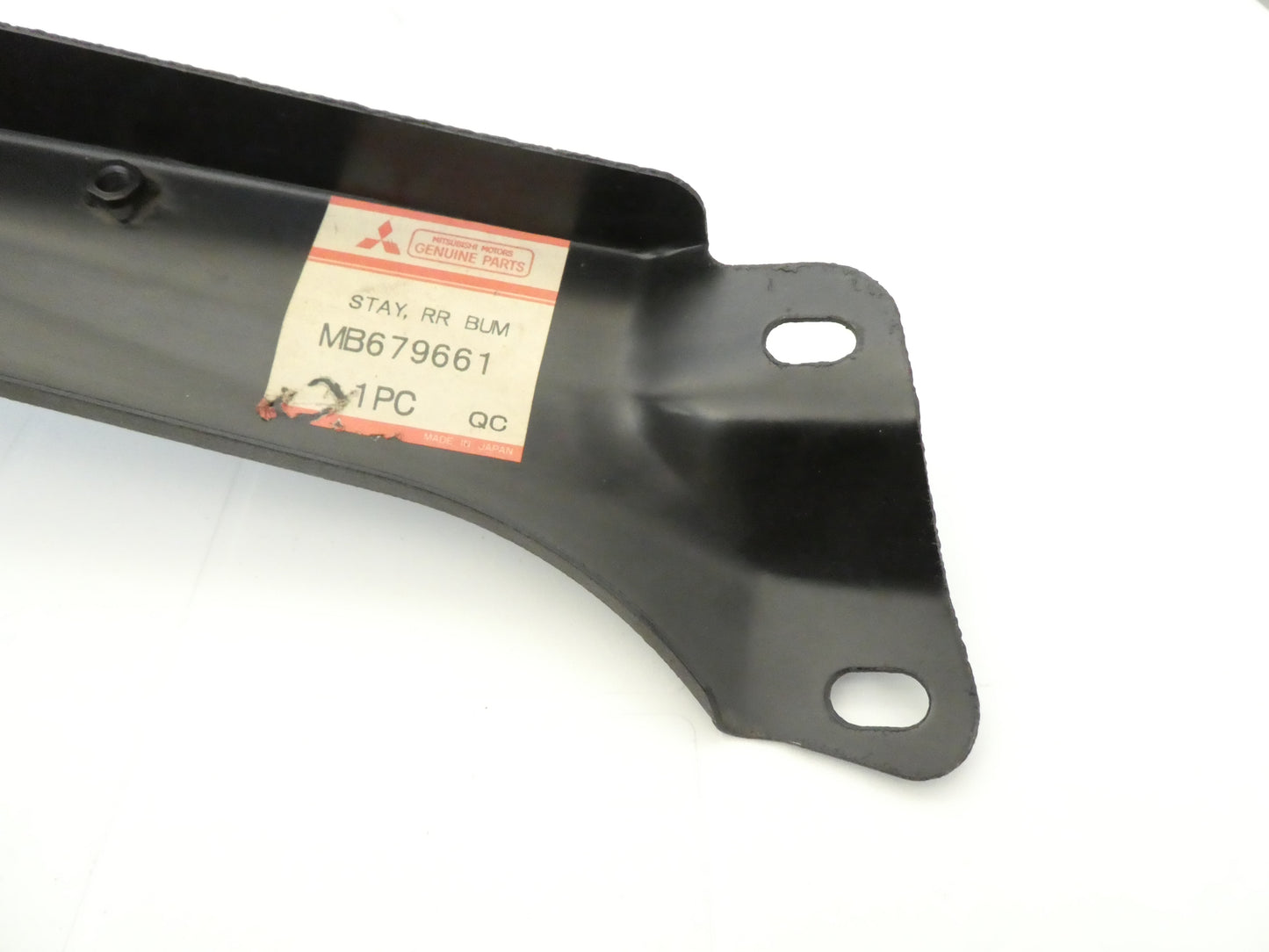 per auto mitsubishi pajero 1991 2000 staffa paraurti posteriore destra stay bumper rear right mb679661