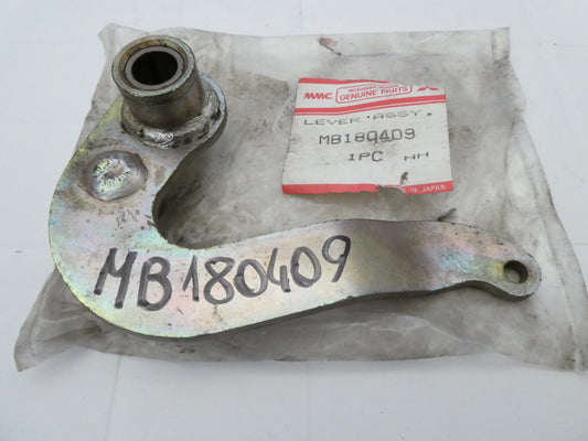 per auto mitsubishi MB180409 mb180409 asse leva pedale frizione lever clutch assy