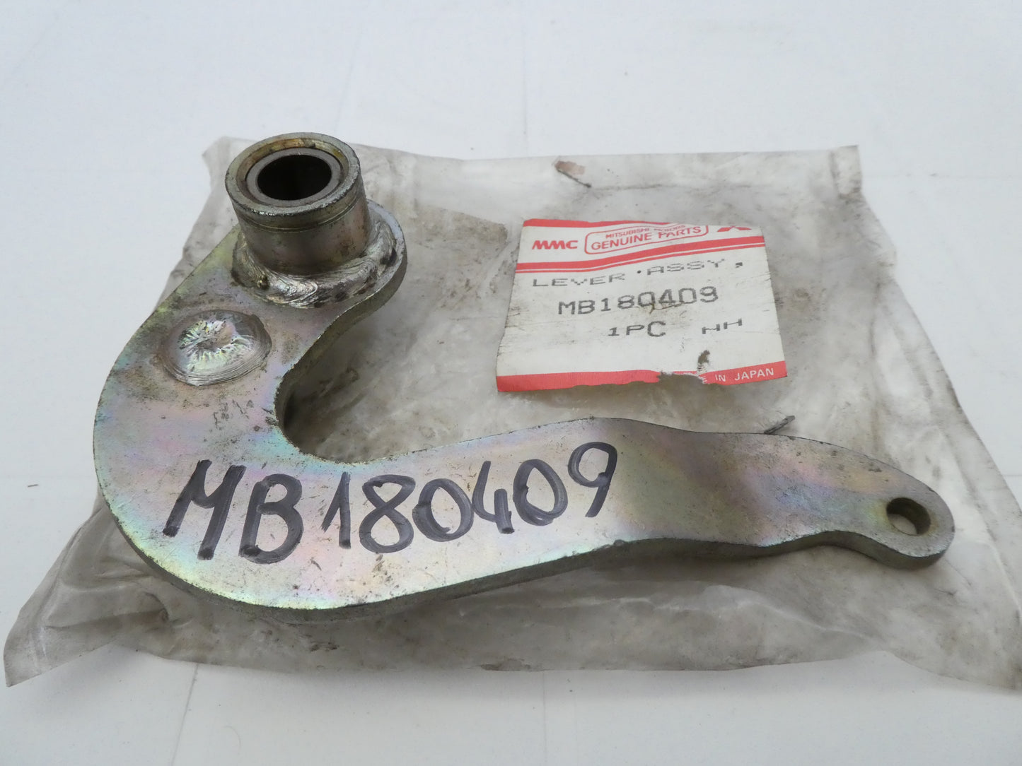 per auto mitsubishi MB180409 mb180409 asse leva pedale frizione lever clutch assy