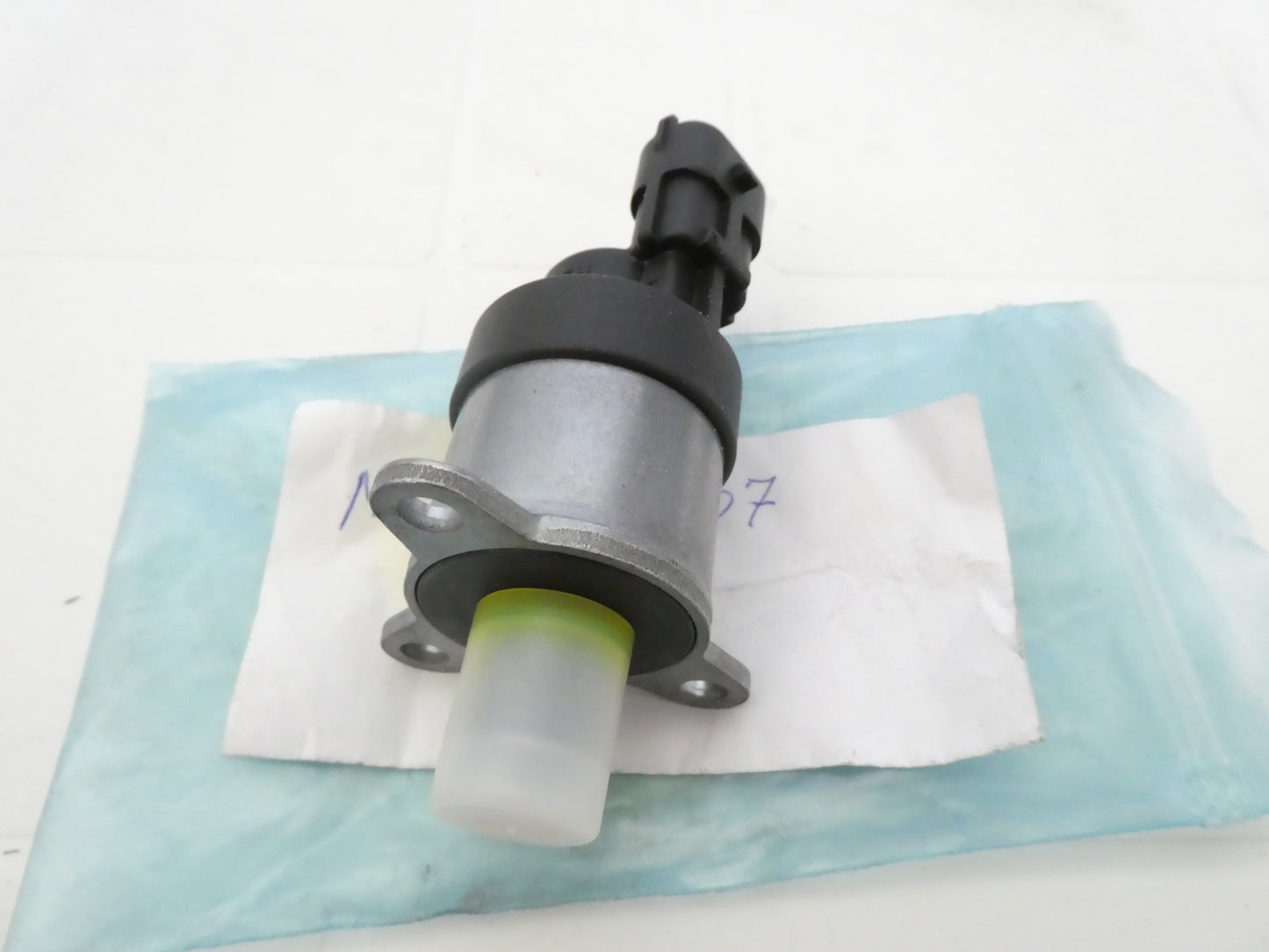 per auto mitsubishi carisma spacestar valvola pompa benzina valve egr fuel pump injection mw30620807