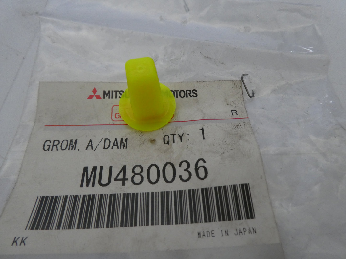 per auto mitsubishi mu480036 grommet screw fixing gommino fissaggio vite mm 5