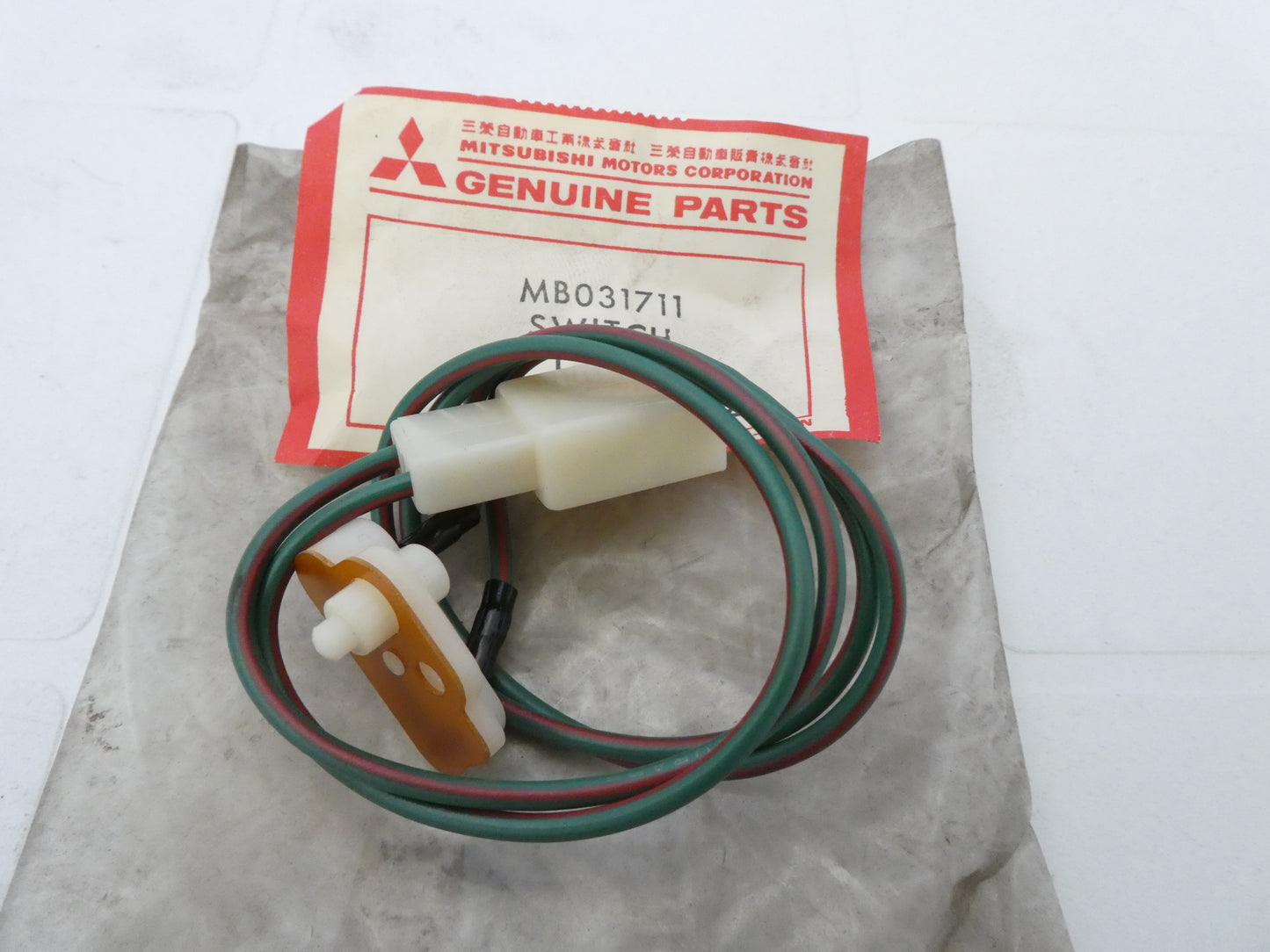 per auto mitsubishi switch cable warning door interuttore allarme sensore  porta mb031711