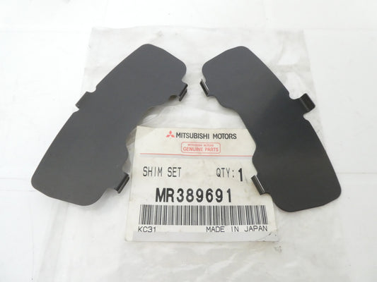 per auto mitsubishi mr389691 spessori distanziali pastiglie freno shim brake pads