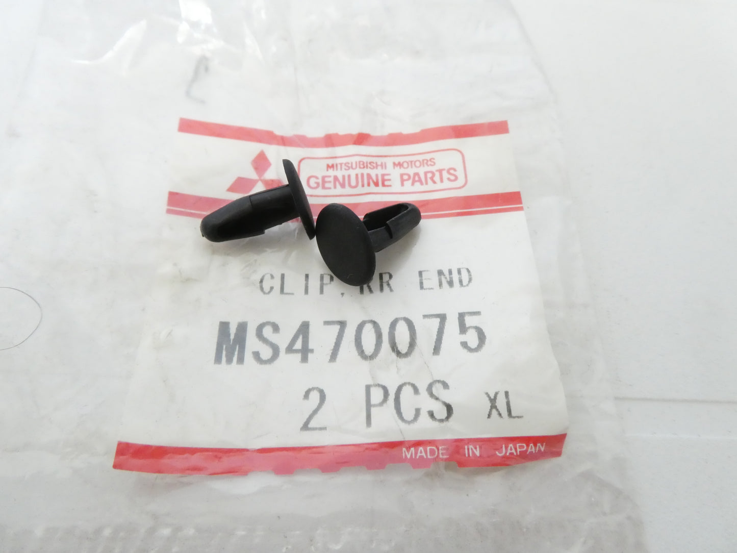 per auto mitsubishi  clip coppia  fissaggio fixing clip pair ms470075