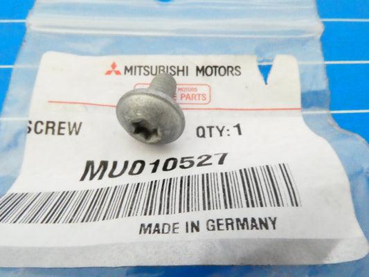 per auto mitsubishi 2005 2008 vite fissaggio torx screw fixing mu010527