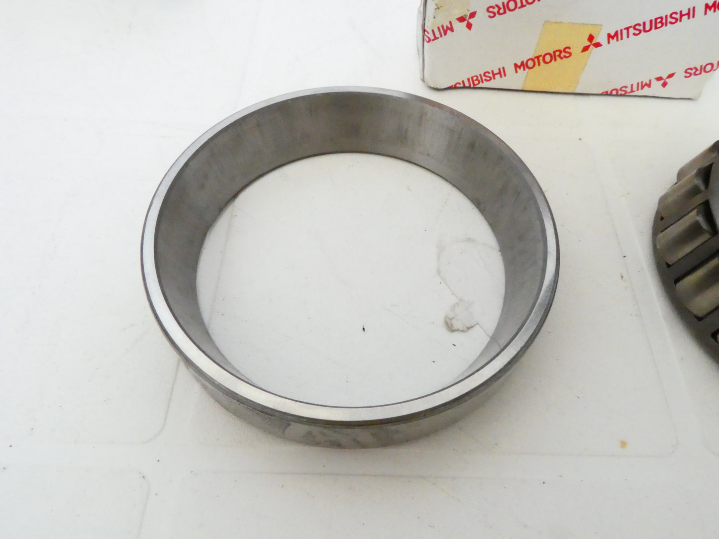 per auto mitsubishi cuscinetto ruota posteriore bearing rear axle koyo 80 x 19,75x 40 mb664447