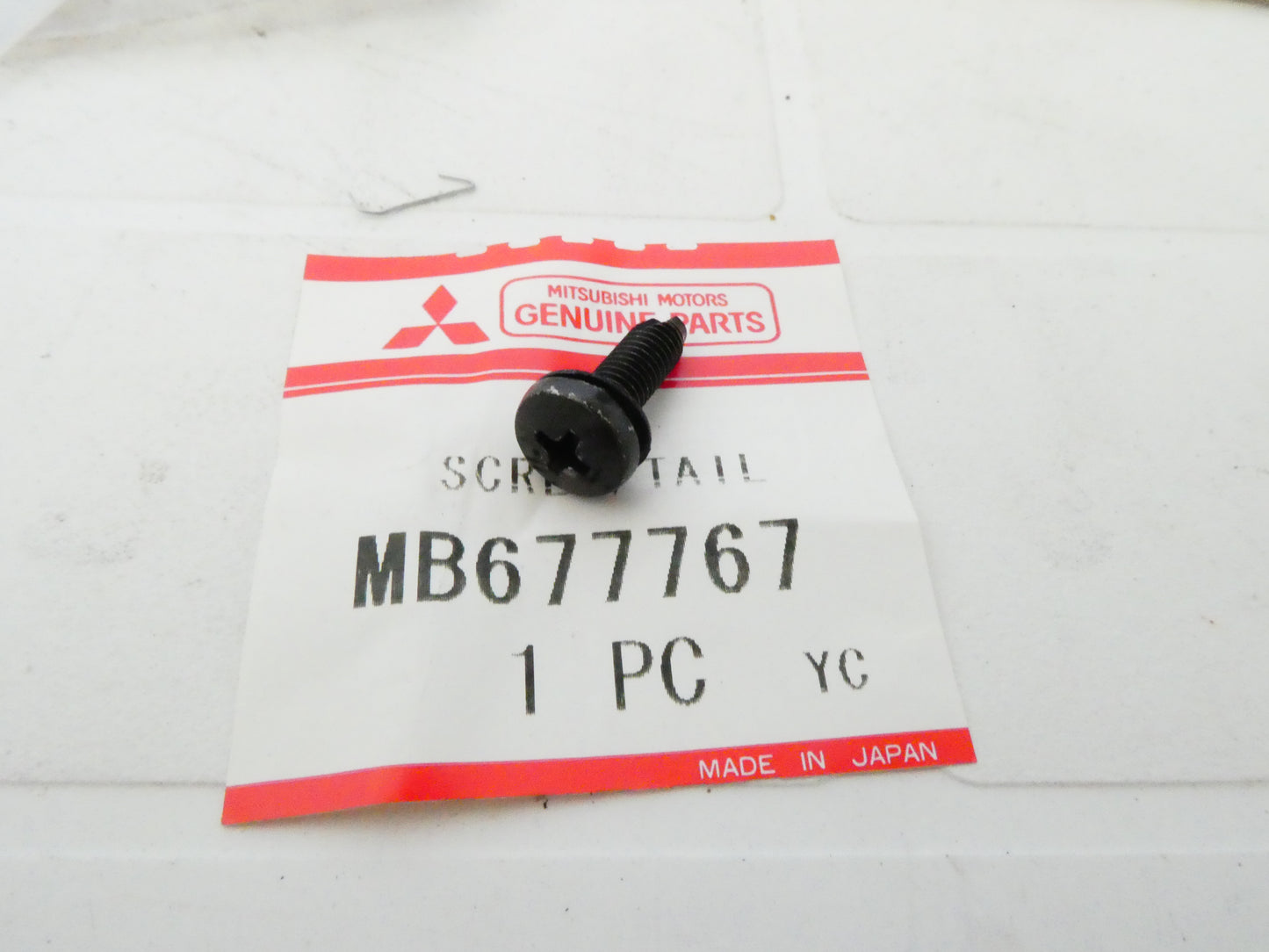 per auto mitsubishi vite fissaggio screw schraube 5 x 16 mb677767