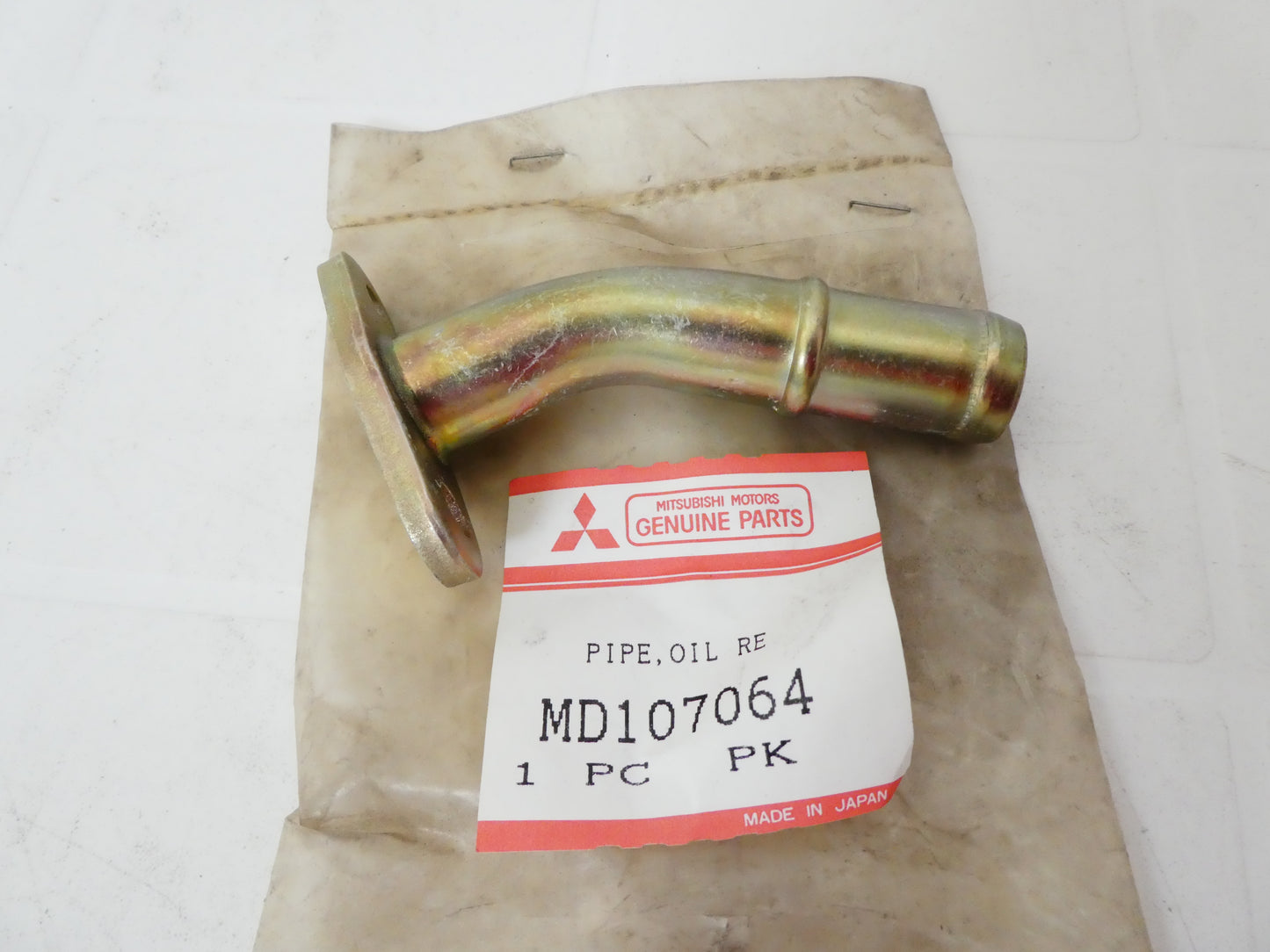 per auto mitsubishi tubo motore entrata olio pipe tube oil engine md107064