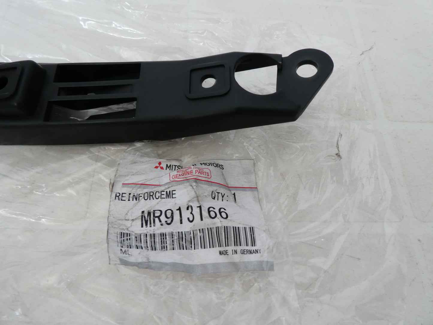 per auto mitsubishi space star 98 04 mr913166 piastra paraurti anteriore destra plate bumper right