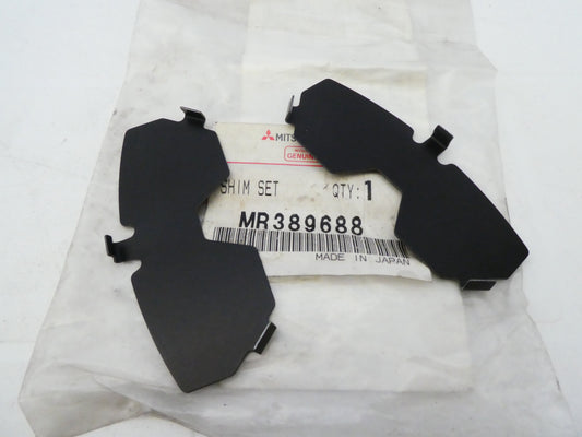 per mitsubishi spessori pastiglie freno posteriore shim rear brake pad mr389688