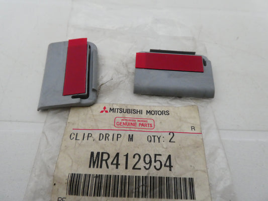 per mitsubishi grandis chariot space wagon clip drip moulding interior mr412954