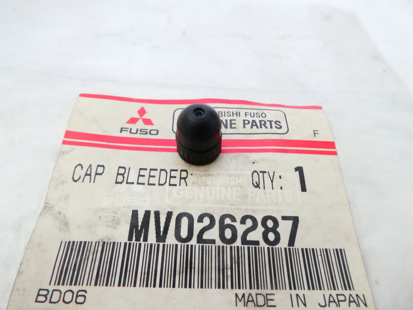 per auto mitsubishi tappo gomma rubber cap bleeder gearshift link  mv026287